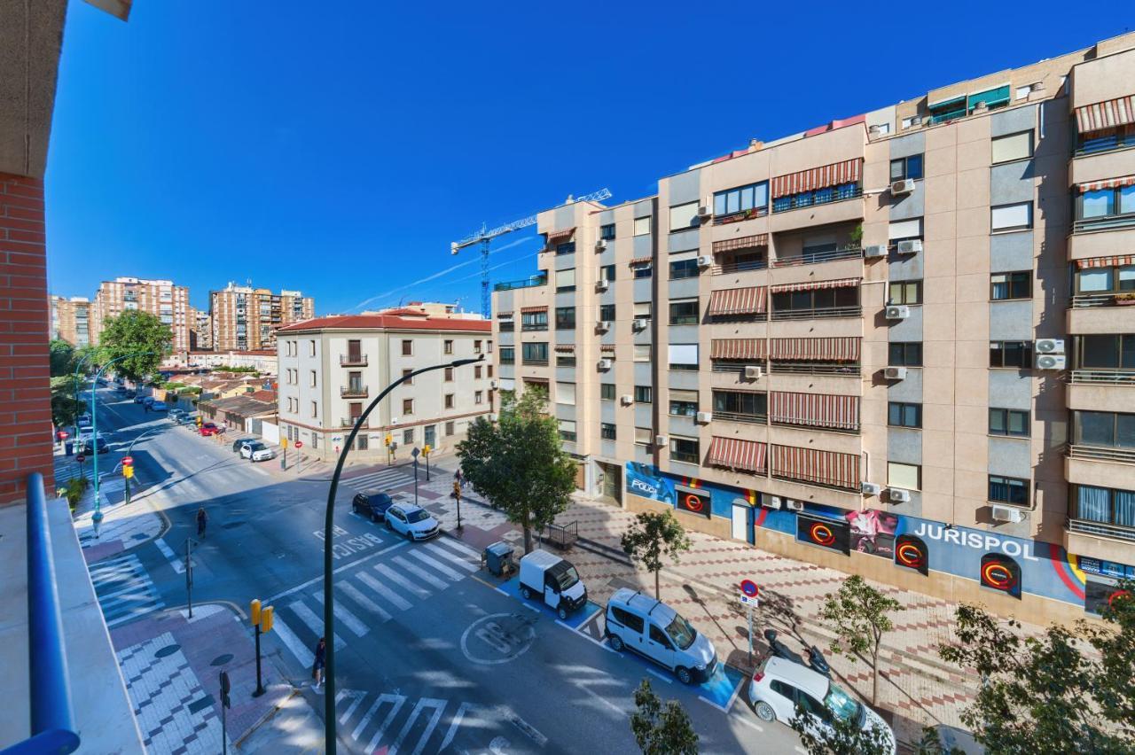 Holidays2Malaga Ayala 450 Mts From Beach & Terrace Exterior foto