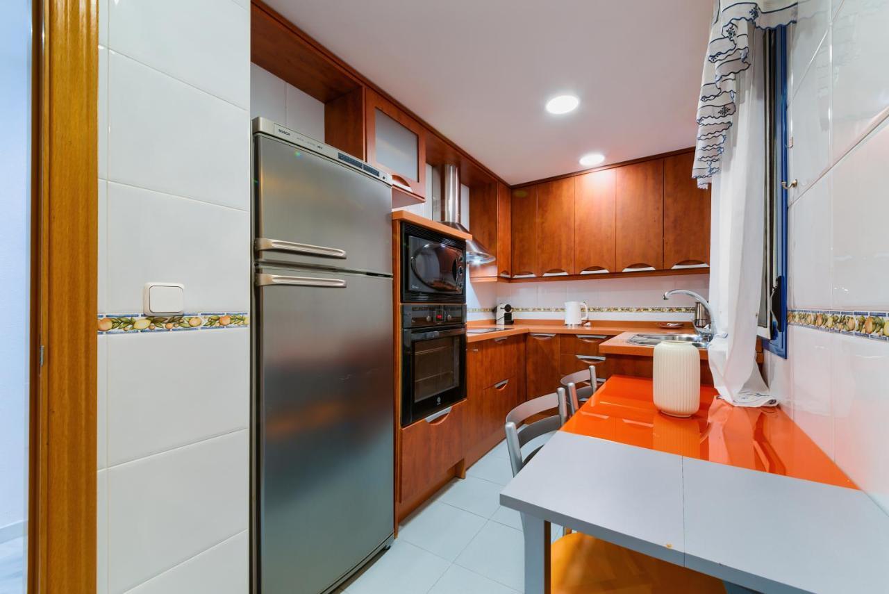 Holidays2Malaga Ayala 450 Mts From Beach & Terrace Exterior foto