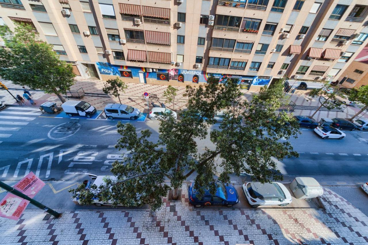 Holidays2Malaga Ayala 450 Mts From Beach & Terrace Exterior foto